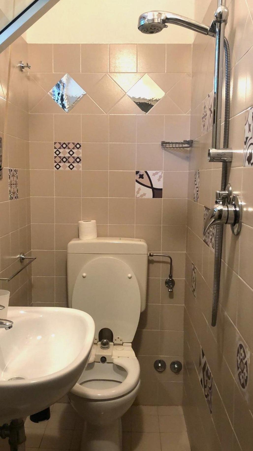 Wuhostel Τσέρβια Εξωτερικό φωτογραφία