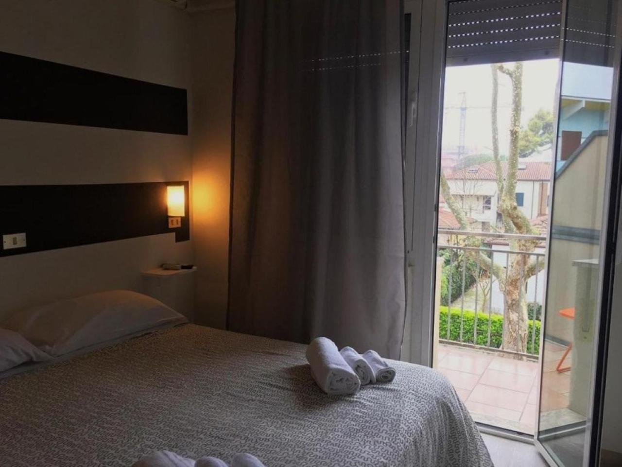Wuhostel Τσέρβια Εξωτερικό φωτογραφία