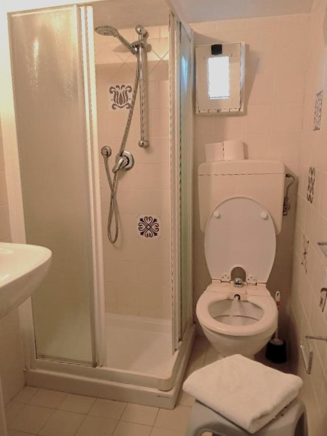 Wuhostel Τσέρβια Εξωτερικό φωτογραφία